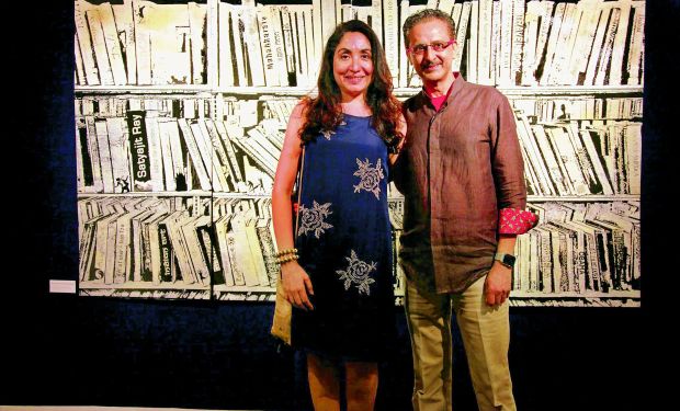 Artist Jaideep Mehrotra with wife Seema Artist Jaideep Mehrotra with wife Seema